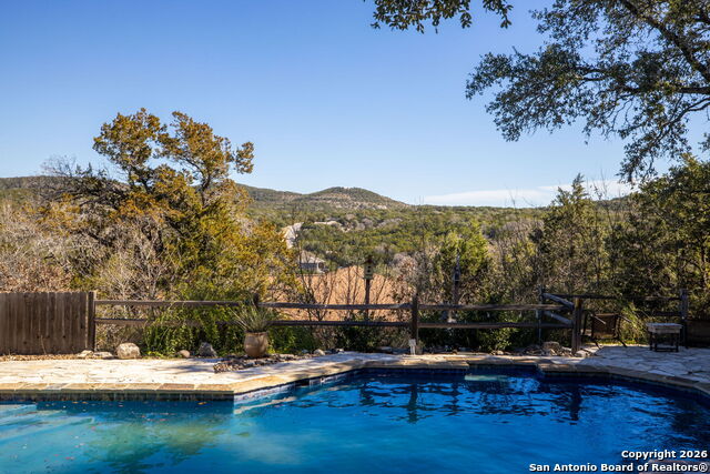 Image 61 of 77 For 115 Sprecken Isle