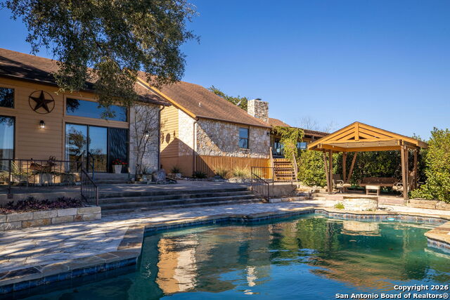 Image 63 of 77 For 115 Sprecken Isle