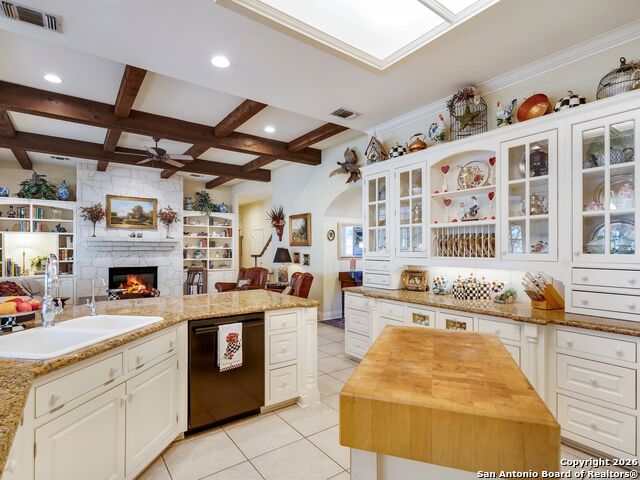 Listing photo id 26 for 155 Cibolo Ridge Trail