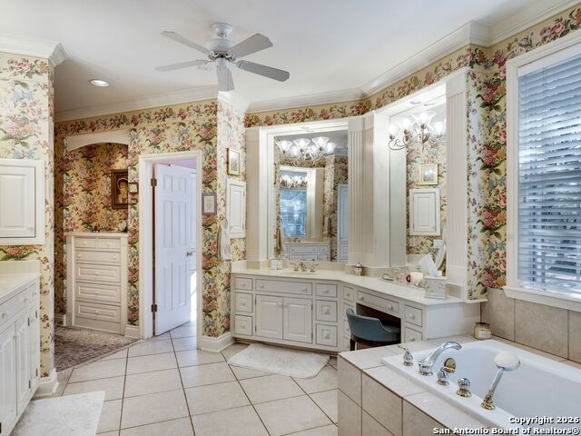 Listing photo id 42 for 155 Cibolo Ridge Trail