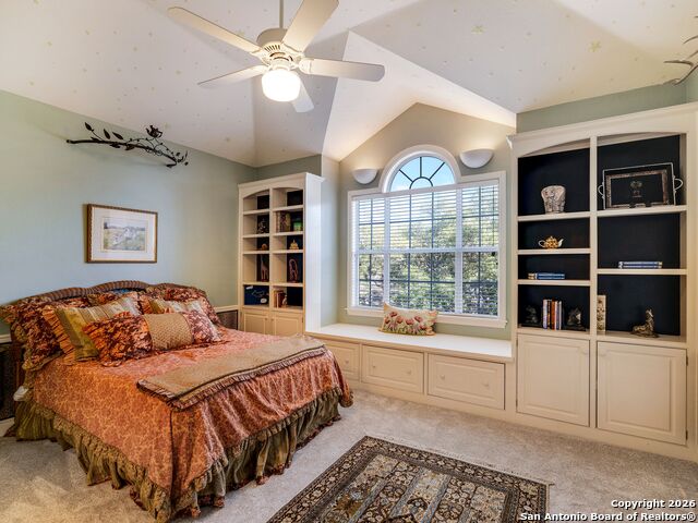 Listing photo id 53 for 155 Cibolo Ridge Trail