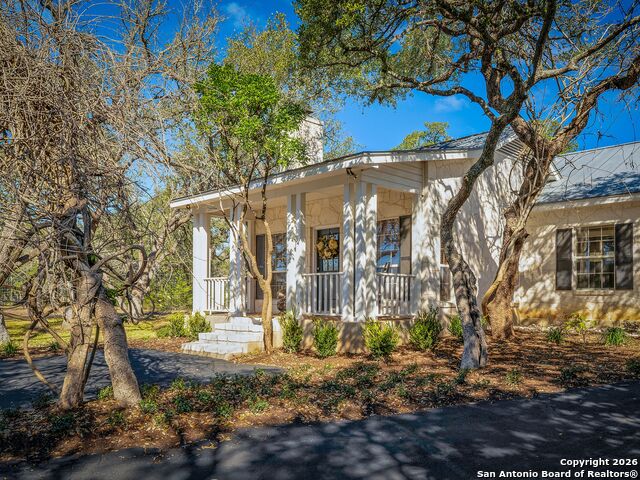 Listing photo id 5 for 155 Cibolo Ridge Trail