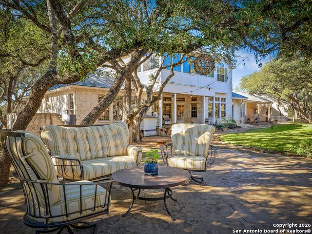 Listing photo id 75 for 155 Cibolo Ridge Trail