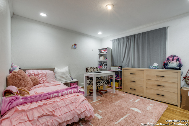 Image 19 of 25 For 825 Garraty  