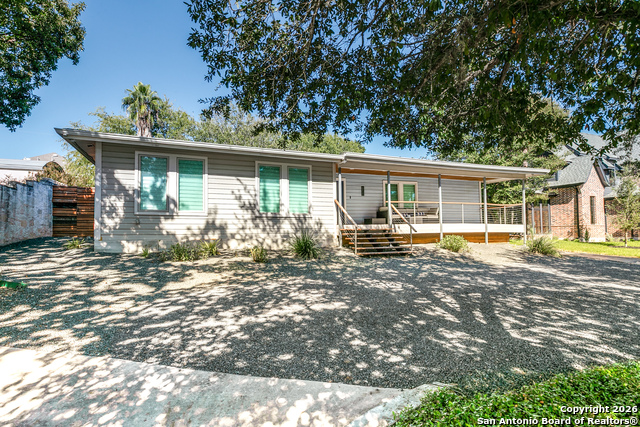 Image 2 of 25 For 825 Garraty  