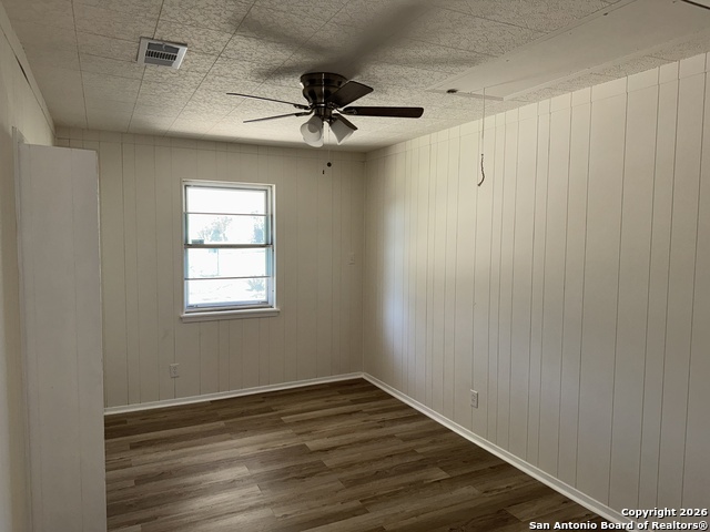 Image 13 of 20 For 8816 Oakbrook