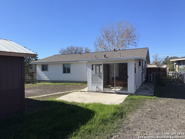 Image 16 of 20 For 8816 Oakbrook