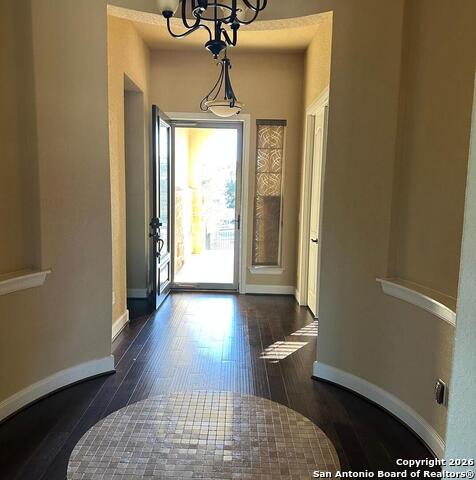 Image 3 of 46 For 1008 Spanish Trl