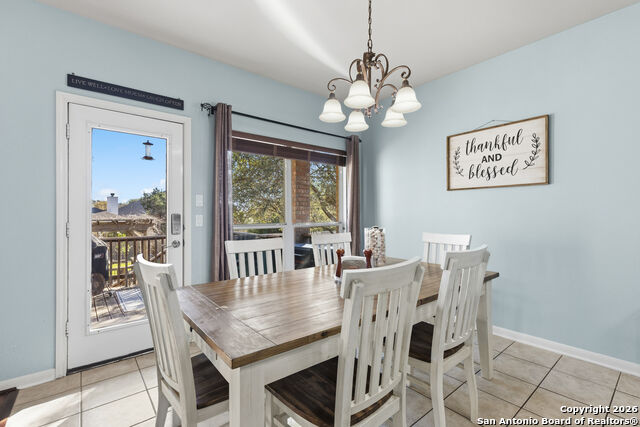 Image 11 of 45 For 3206 Roan Vly