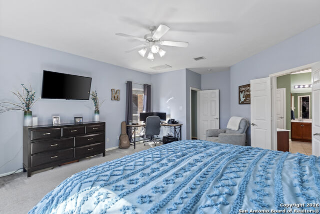 Image 18 of 45 For 3206 Roan Vly