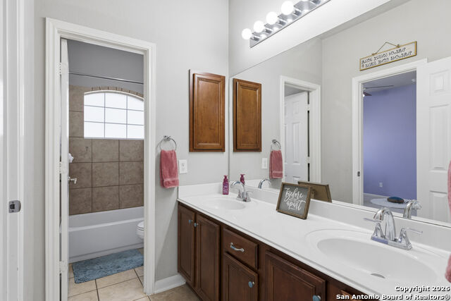 Image 26 of 45 For 3206 Roan Vly