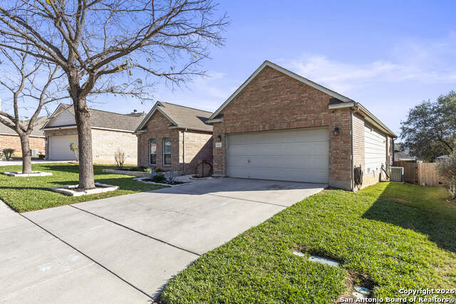 Image 3 of 45 For 3206 Roan Vly