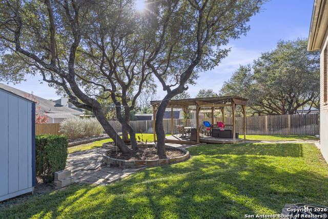 Image 38 of 45 For 3206 Roan Vly