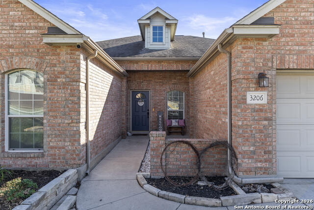 Image 4 of 45 For 3206 Roan Vly