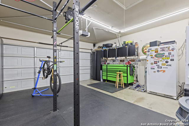 Image 41 of 45 For 3206 Roan Vly