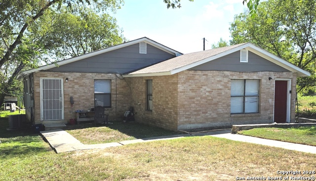 Image 2 of 17 For 918 Hampton  1