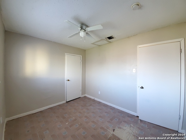 Image 8 of 17 For 918 Hampton  1