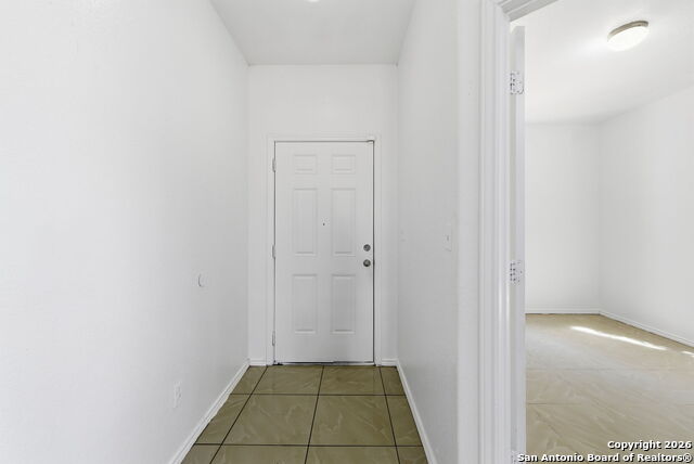 Image 11 of 40 For 12147 Amber Vis