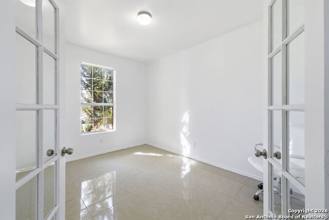 Image 12 of 40 For 12147 Amber Vis