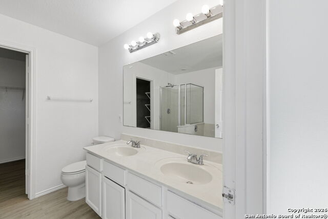 Image 30 of 40 For 12147 Amber Vis