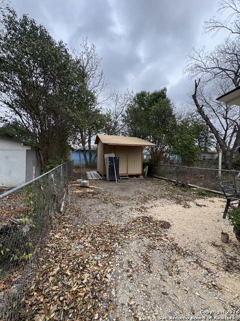 Image 18 of 20 For 413 Matthews