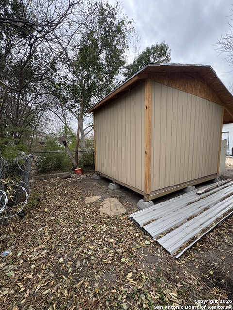 Image 20 of 20 For 413 Matthews