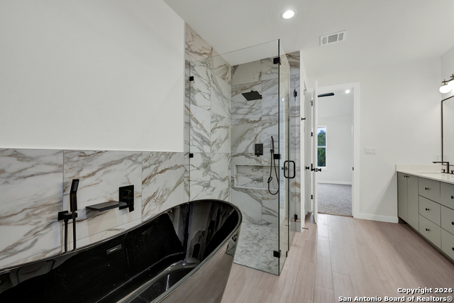 Image 30 of 48 For 328 Compass Rose