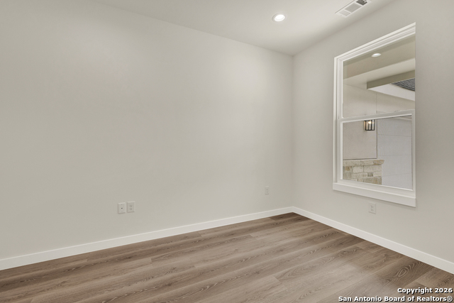 Image 7 of 48 For 328 Compass Rose