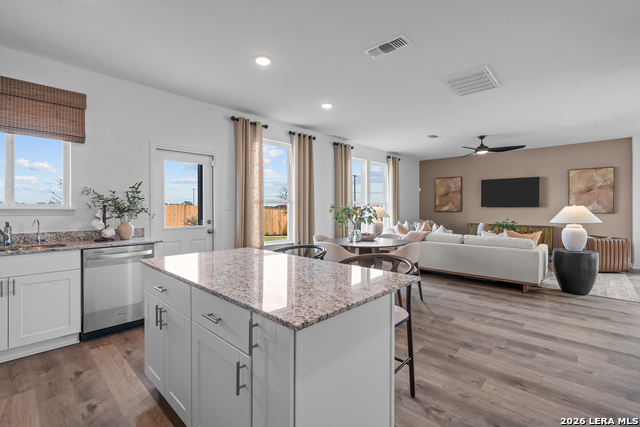 Image 19 of 31 For 8240 Smithers Avenue