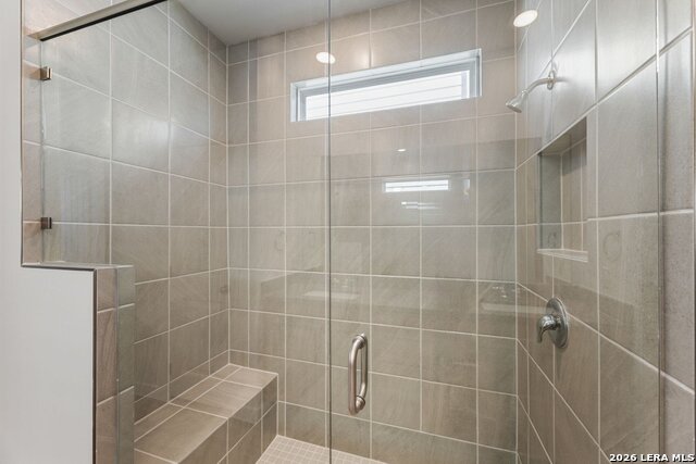 Image 5 of 8 For 763 Langston Lane