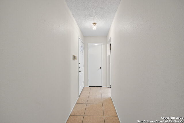 Image 5 of 27 For 11703 Whisper Valley St