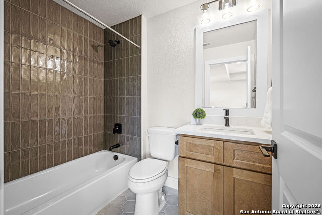 Image 29 of 40 For 742 Rayner Ranch