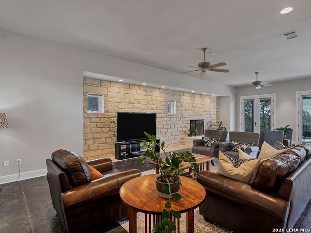 Image 10 of 44 For 30044 Cloud View Drive