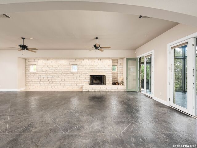 Image 13 of 44 For 30044 Cloud View Drive