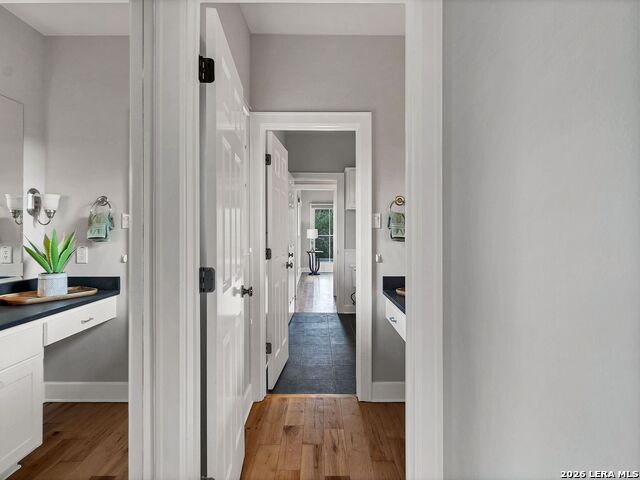 Image 40 of 44 For 30044 Cloud View Drive