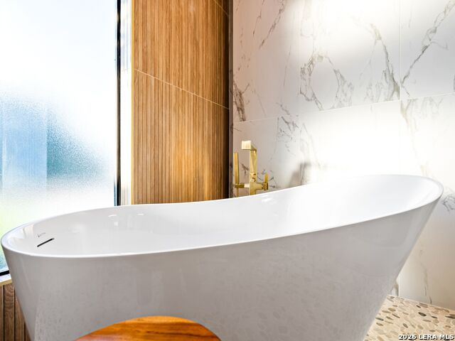 Image 17 of 55 For 23205 Logan Canyon