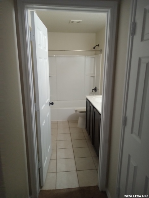 Image 4 of 31 For 7618 Paraiso