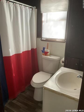 Image 11 of 17 For 110 Renfro  