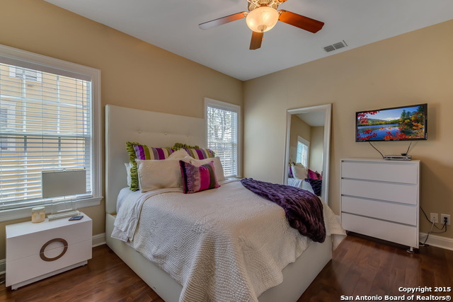 Image 16 of 25 For 158 Katherine Ct  C