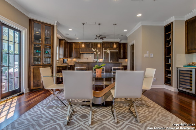 Image 20 of 25 For 158 Katherine Ct  C