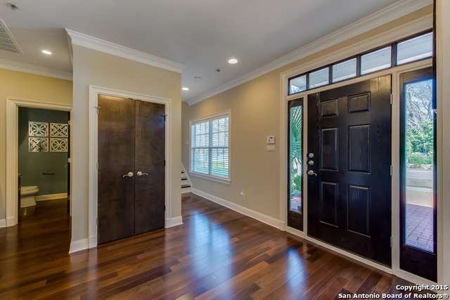 Image 22 of 25 For 158 Katherine Ct  C