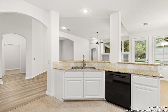 Image 14 of 29 For 51 Grassmarket