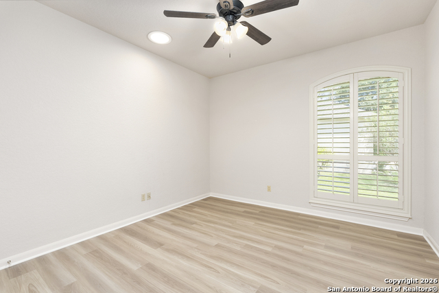 Image 16 of 29 For 51 Grassmarket