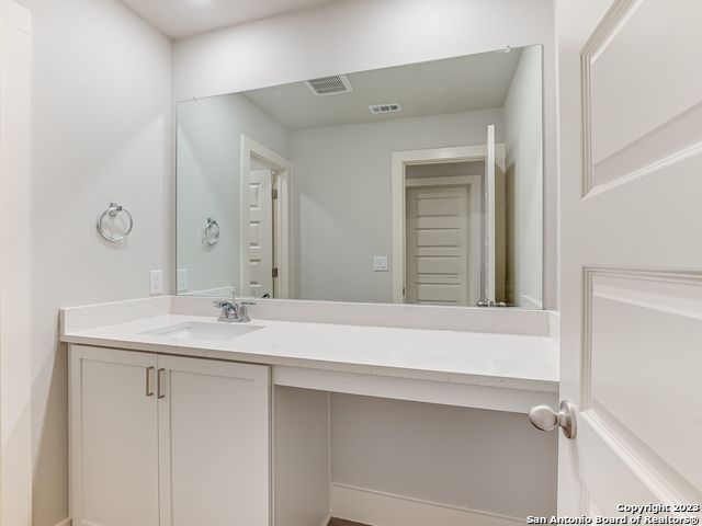 Image 15 of 20 For 16011 Babcock Road