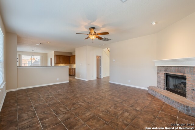 Listing photo id 10 for 9546 Haviland Ct