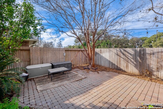 Listing photo id 43 for 9546 Haviland Ct