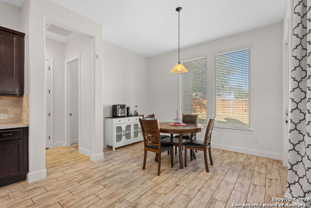 Image 16 of 35 For 12109 Merritt Villa