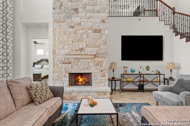 Image 7 of 35 For 12109 Merritt Villa