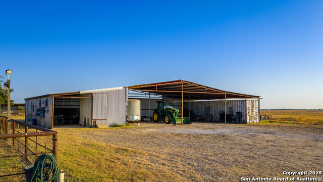 Image 41 of 45 For 809 County Road 213