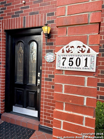 Image 2 of 32 For 7501 Avery  